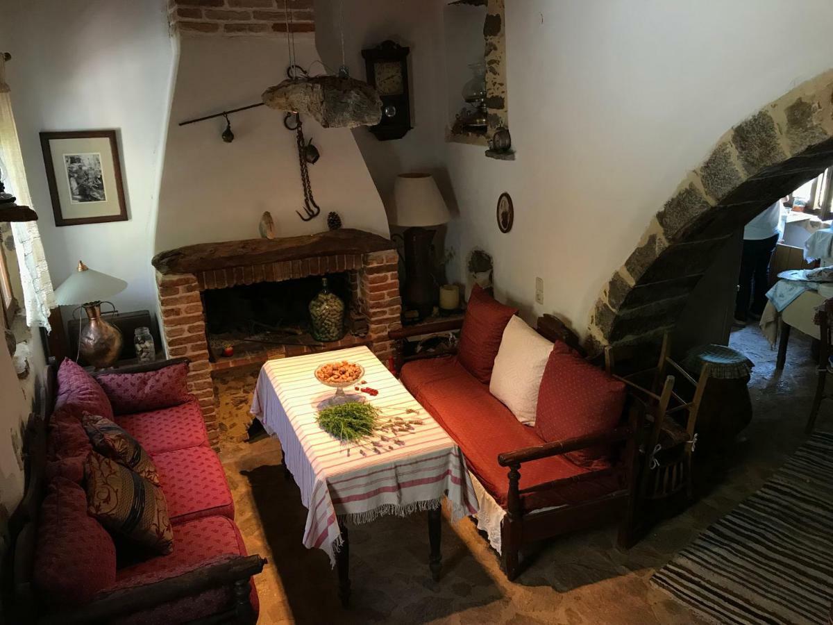 Mylopetra Traditional House Armakha Bagian luar foto
